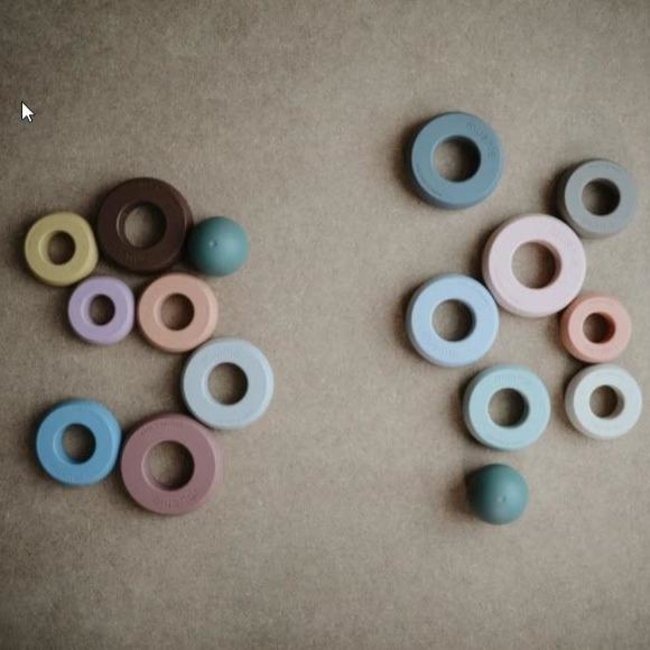 Mushie Stacking Rings Rustic