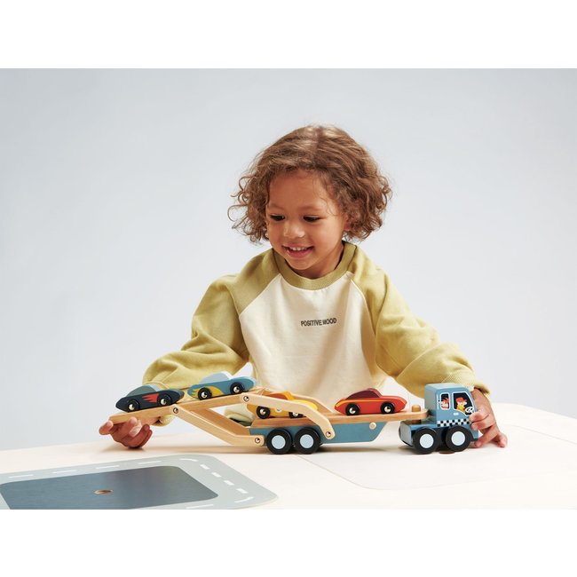 Tender Leaf Toys Car Transporten Wood