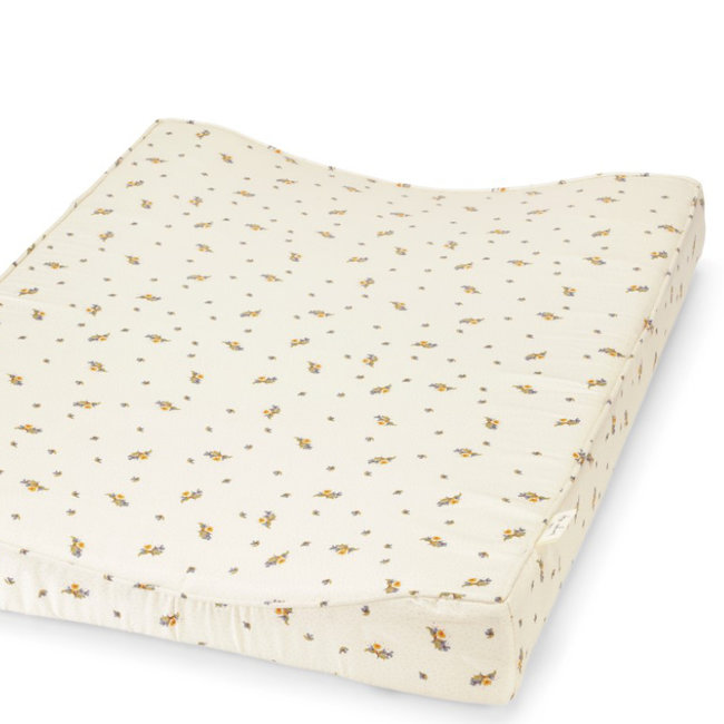 Konges Sløjd Changing Cushion Flower Bouquet Beige