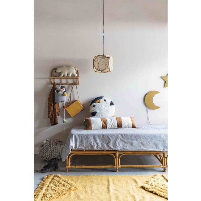 KidsDepot Zierkissen Pinguin Pim Beige