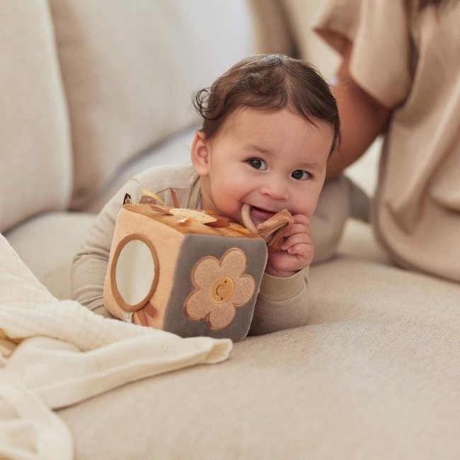 Jollein Aktivitätswürfel Spring Garden