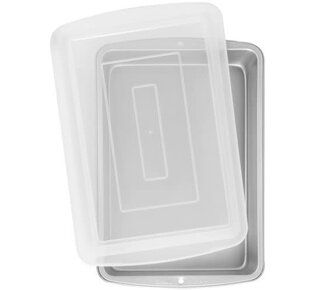 wilton Wilton Recipe Right® Oblong Pan with Cover 32,5x22,5x5cm
