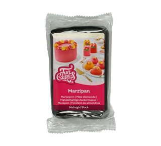 Funcakes Marsepein  midnight black 250gr
