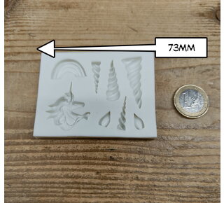 Eenhoorn thema mal ( Unicorn theme )