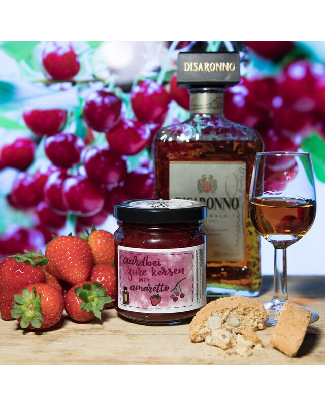 Reggevallei Taartvulling Aardbeien-Zure Kersen Amaretto 250g ( Reggevallei )