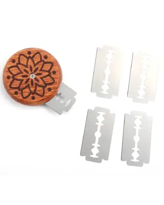 Brand New Cake Deegmesje Houten UFO (incl. 5 mesjes)