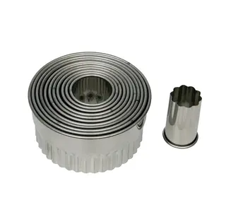 Brand New Cake Uitstekers Rond Gekarteld 12-delig