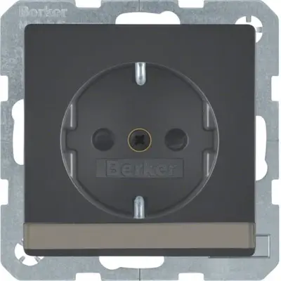 Berker wandcontactdoos 1-voudig randaarde inbouw (41496086)