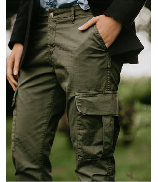 Joy Cargo Pocket Pant