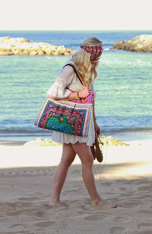These bags are all Ibiza style!  Boho bags, Bohemian bags, Boho bag