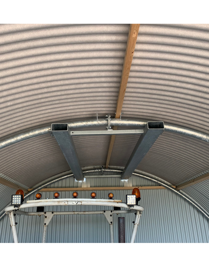 Dierenverblijf - Meerprijs stalen hijsframe