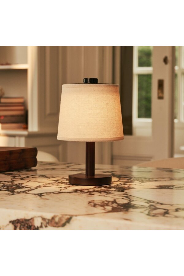 Rover donkerbruine houten lamp – oplaadbare, draadloze en dimbare lampenkap