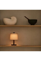 Rover donkerbruine houten lamp – oplaadbare, draadloze en dimbare lampenkap
