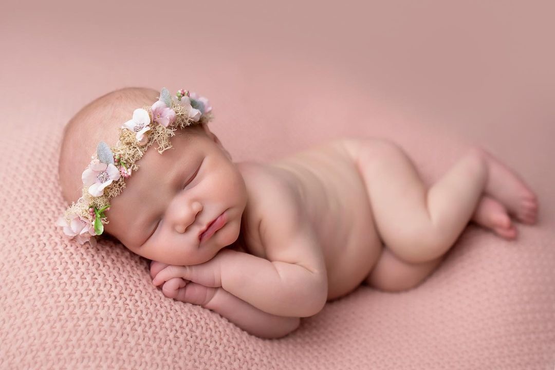 Kijkje achter de schermen | Newborn fotograaf met Linksy Bowler