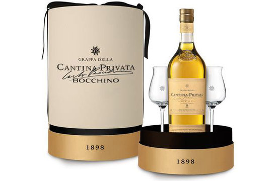 Grappa Cantina Privata 8 anni - Confezione con 2 bicchieri
