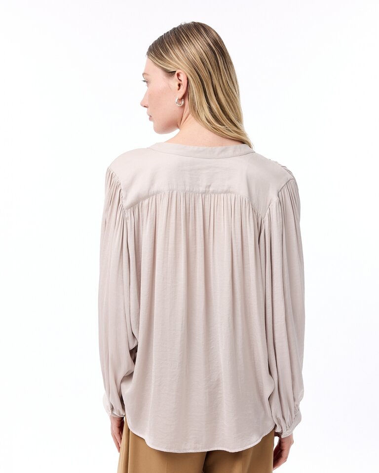 Knit-ted Rubia Blouse