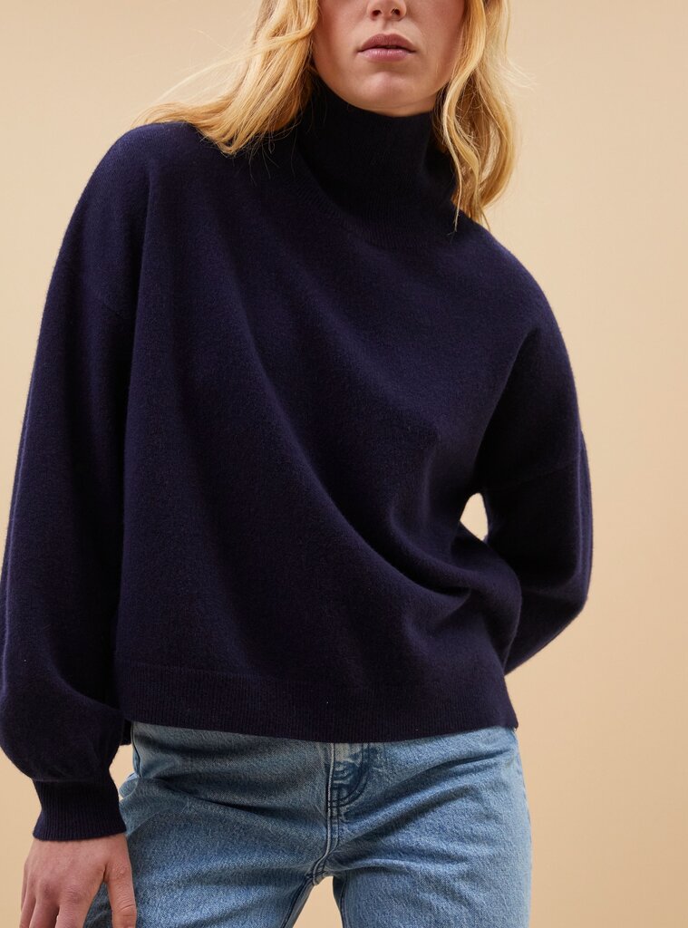 By Bar Sammie Pullover