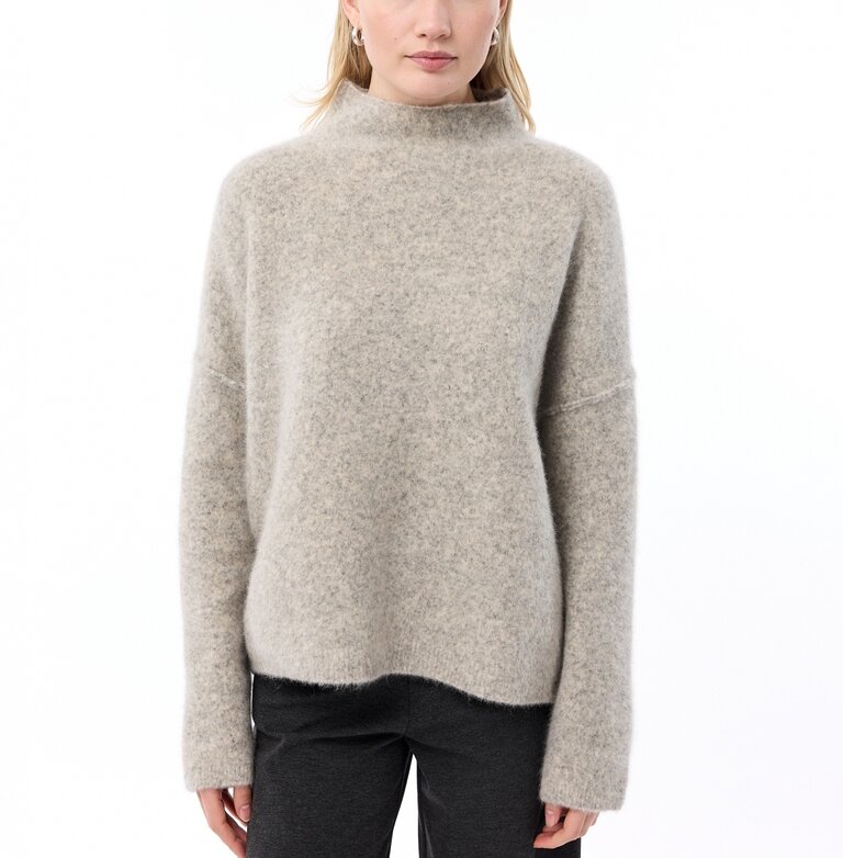 Knit-ted Kim Pullover