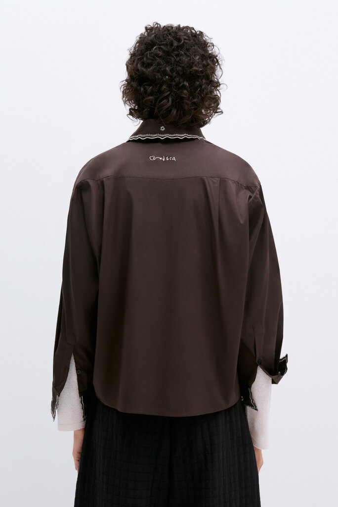 Cordera Embroidery Shirt