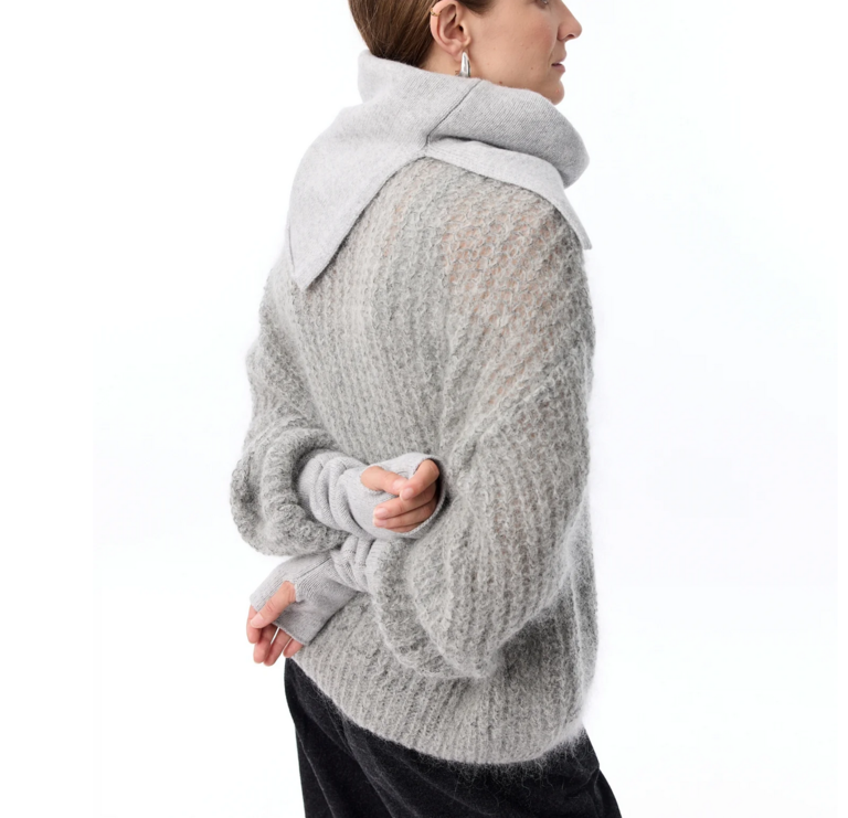 Knit-ted Colli Scarf