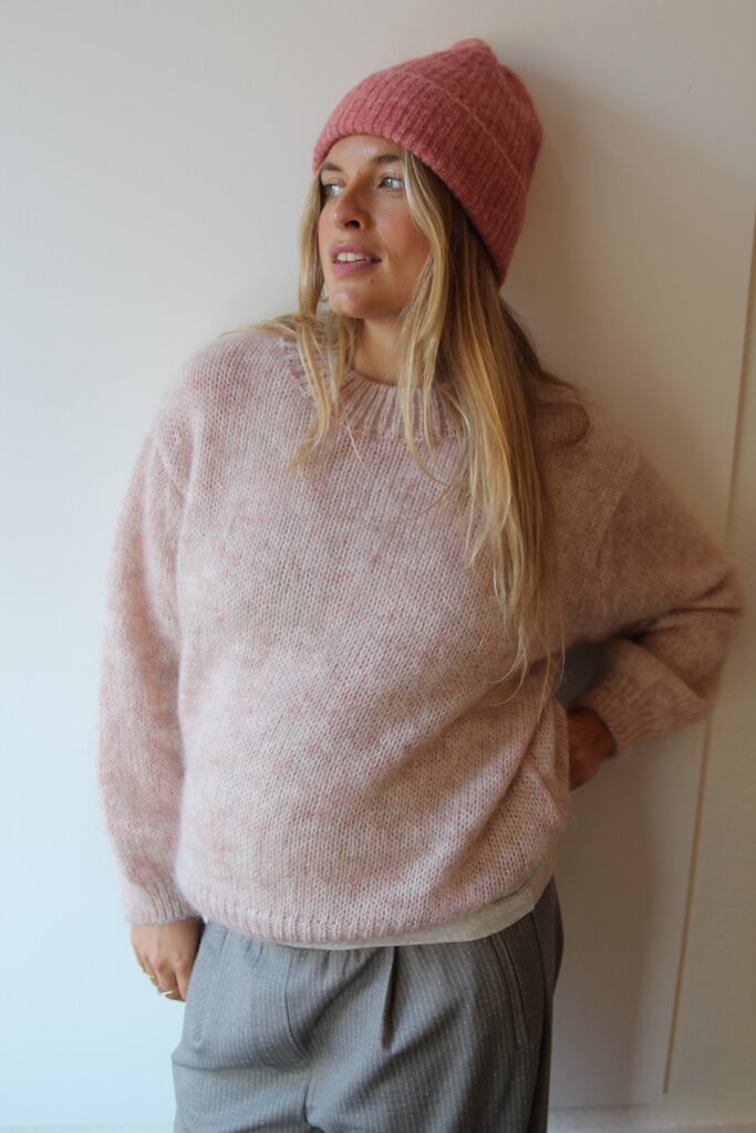 Knit-ted Nora Beanie Pink