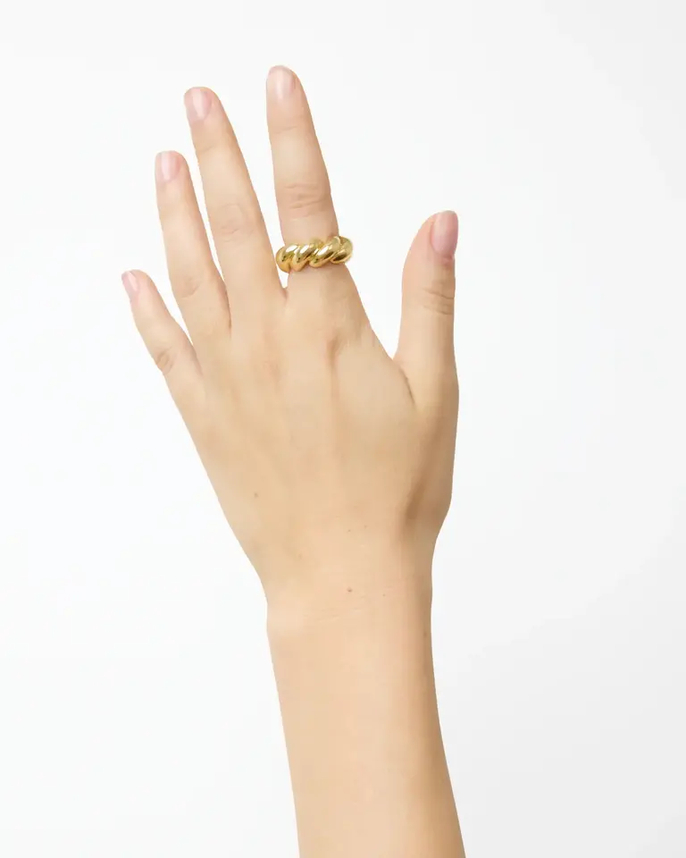 Lie Studio The Christine Ring