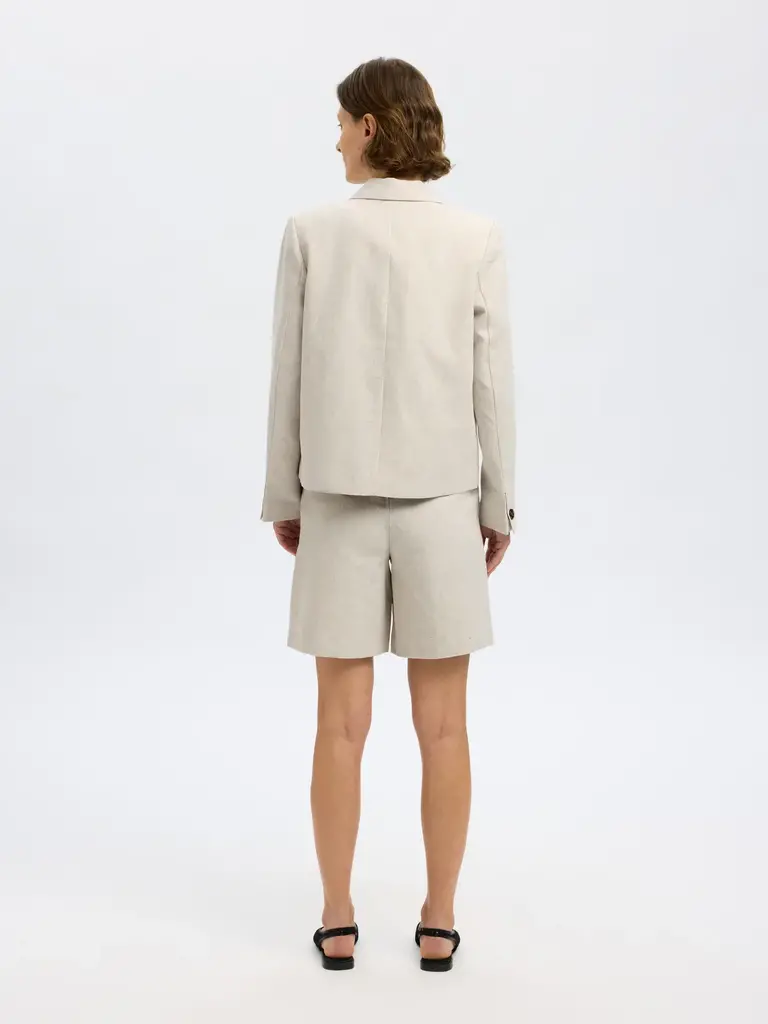 Selected Venja Short