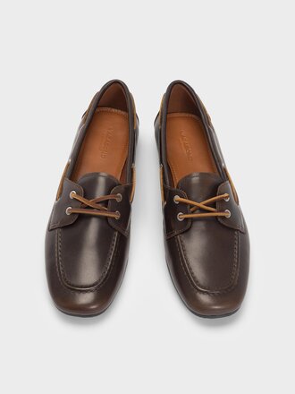 Vagabond Hillary Flats