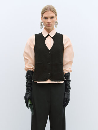 Cordera Cut-out Boat Waistcoat