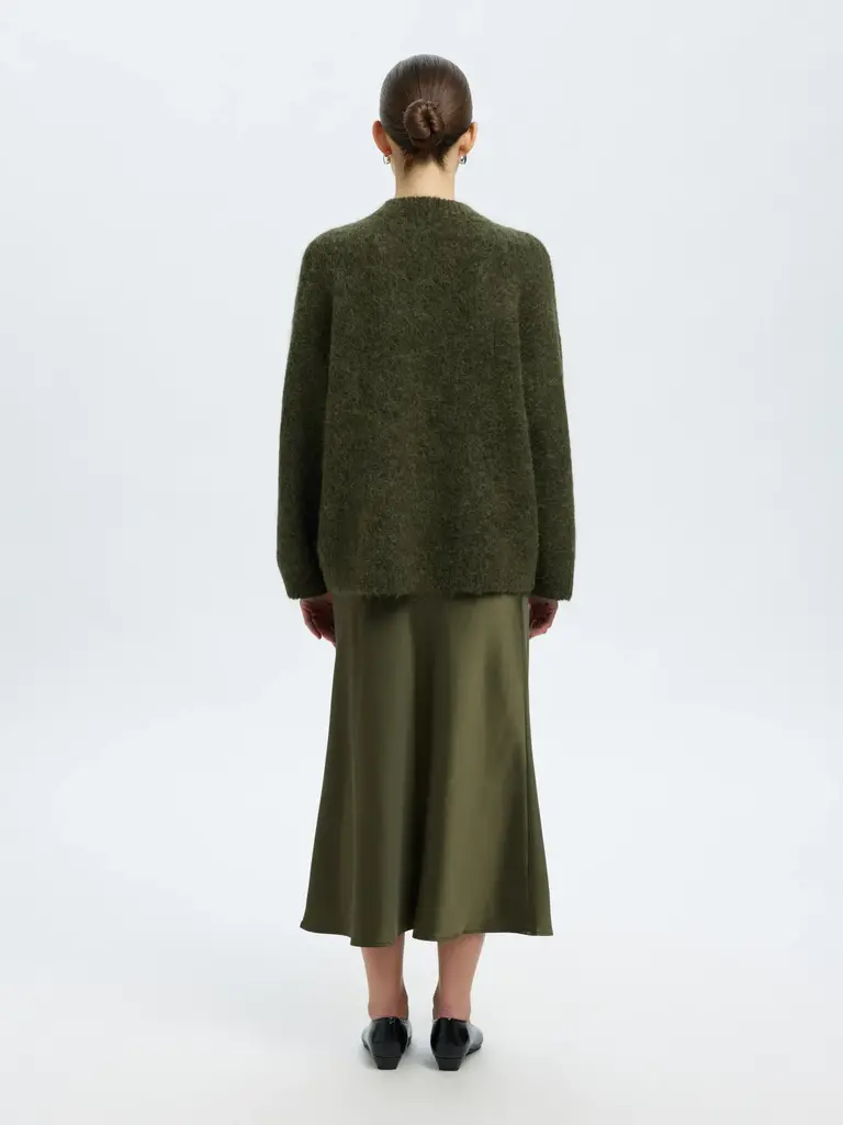 Selected Gabriella O-neck