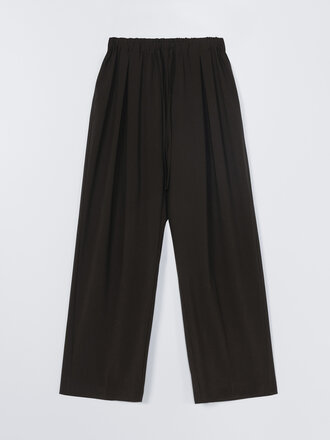 Cordera Pleated Relaxed Pants