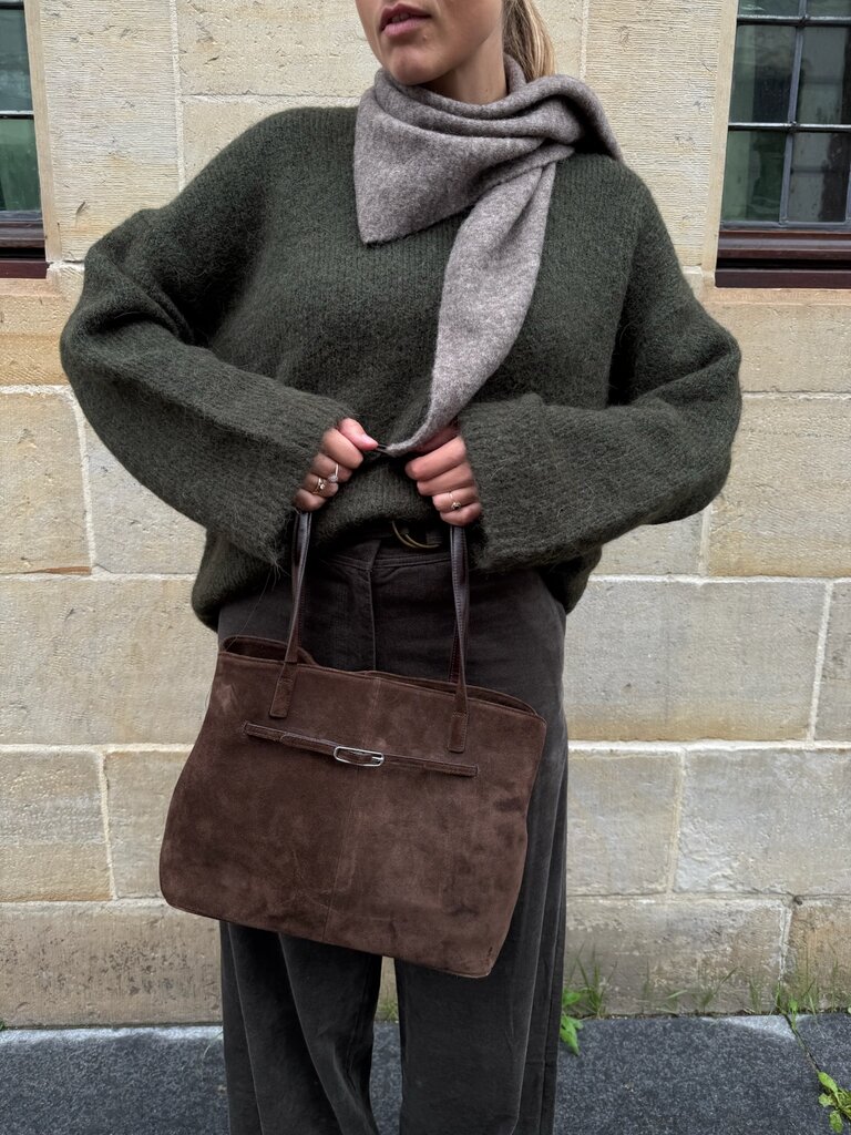 Selected Gabriella O-neck