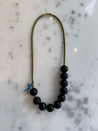 Manine Woody collier Amande/Noir