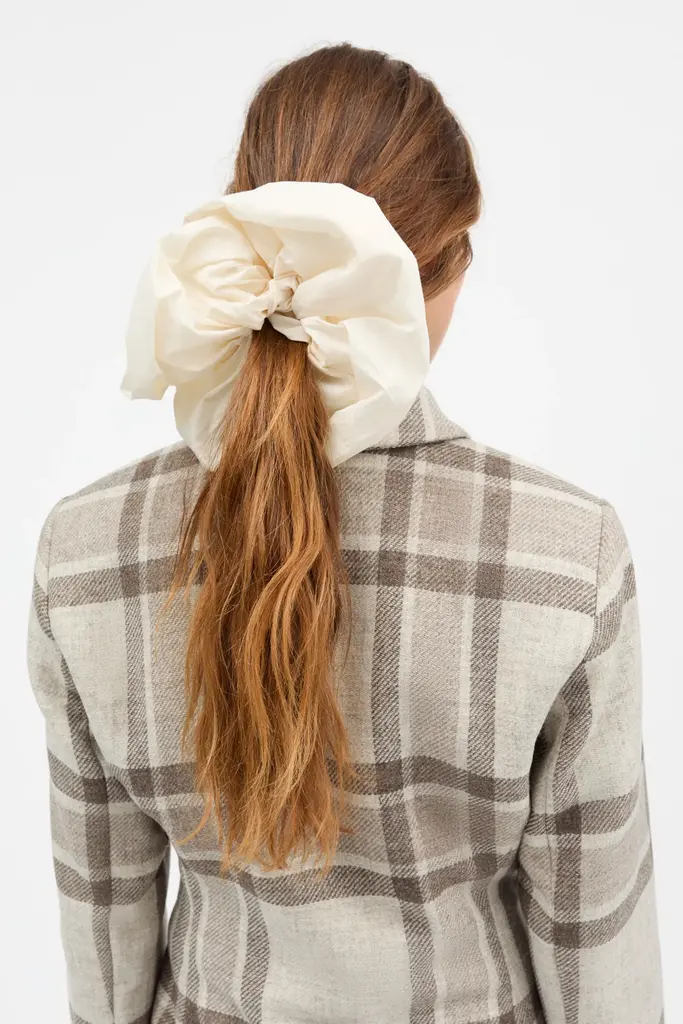 Skall Studio Big Scrunchie Ivory