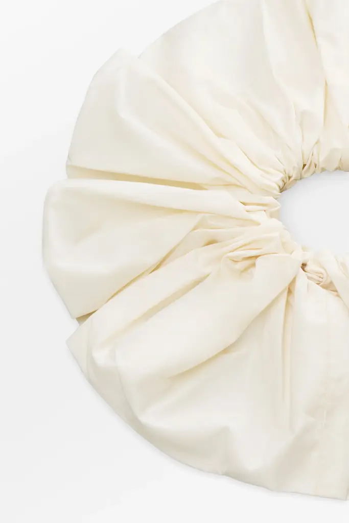 Skall Studio Big Scrunchie Ivory