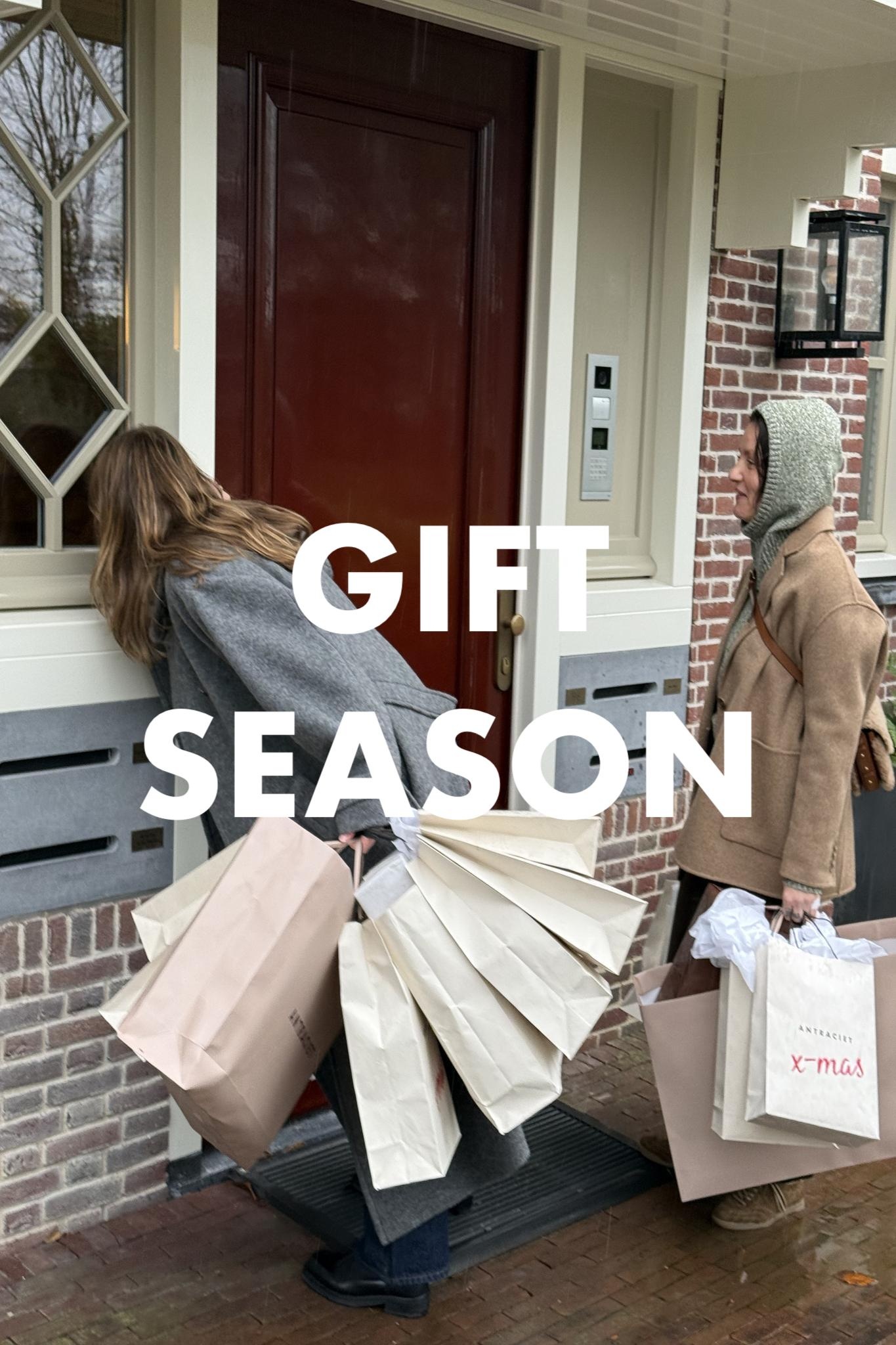 GIFT SEASON