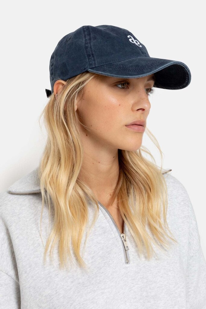 Ame Antwerp Maurice Cap Navy