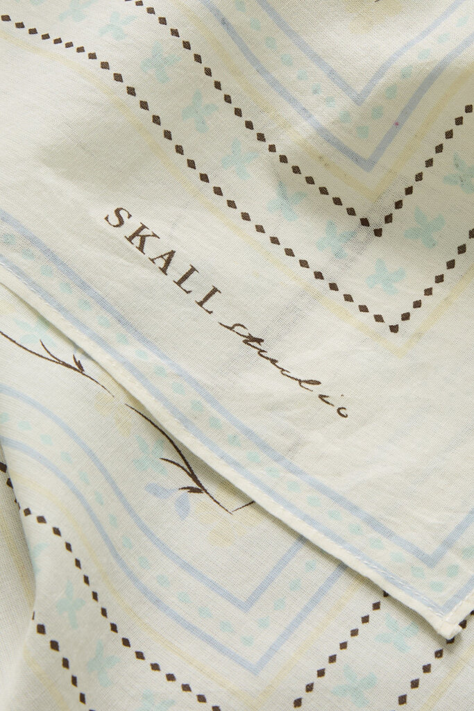 Skall Studio Skall Floral Scarf Off White