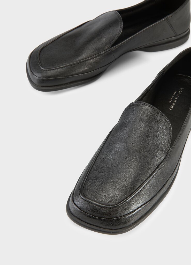 Vagabond Sammie Loafer
