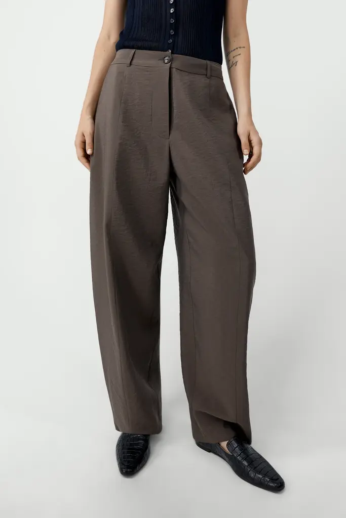 Cordera Silk Barrel Pants