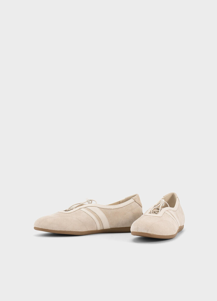 Vagabond Hollie Ballerina