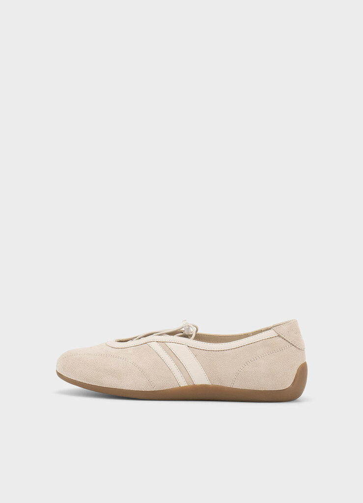 Vagabond Hollie Ballerina