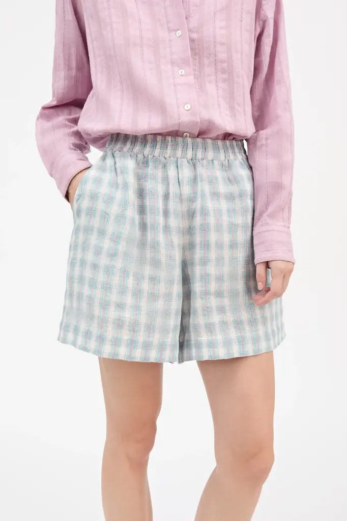 Skall Studio Edgar Short