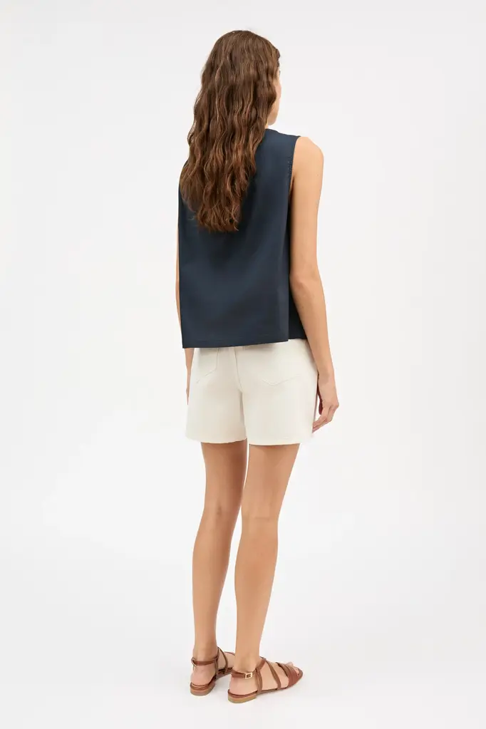 Skall Studio Amun Top