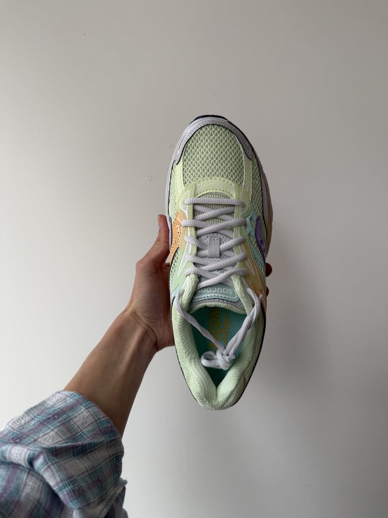 Saucony Progrid Omni 9