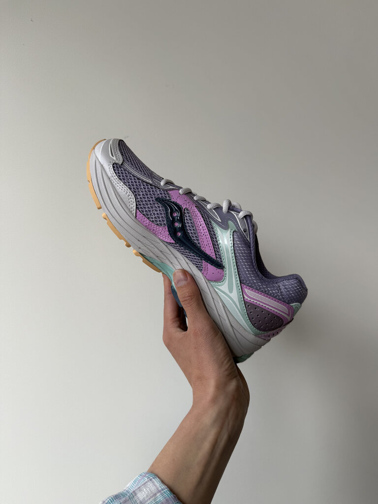 Saucony Progrid Omni 9