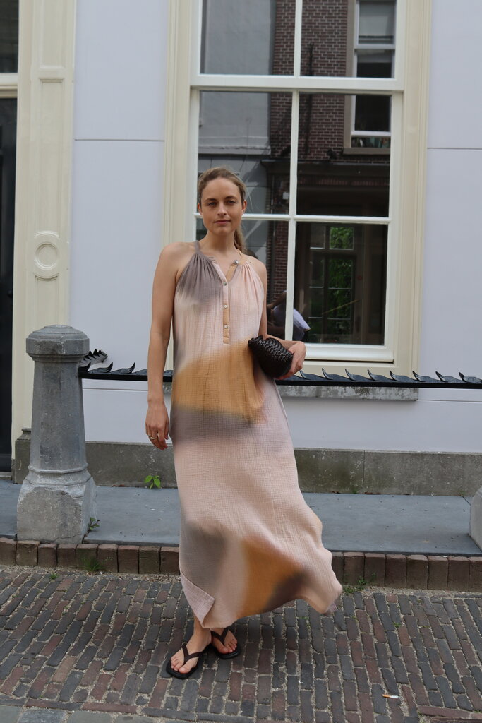 Rabens saloner Malaia Dress