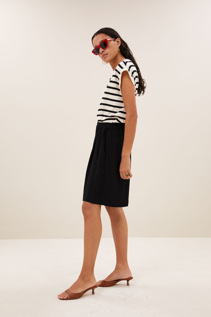 By Bar Dolce Short