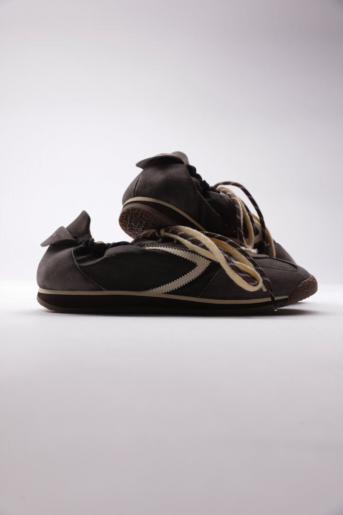 puraai Panther Dyed Nylon Sneaker