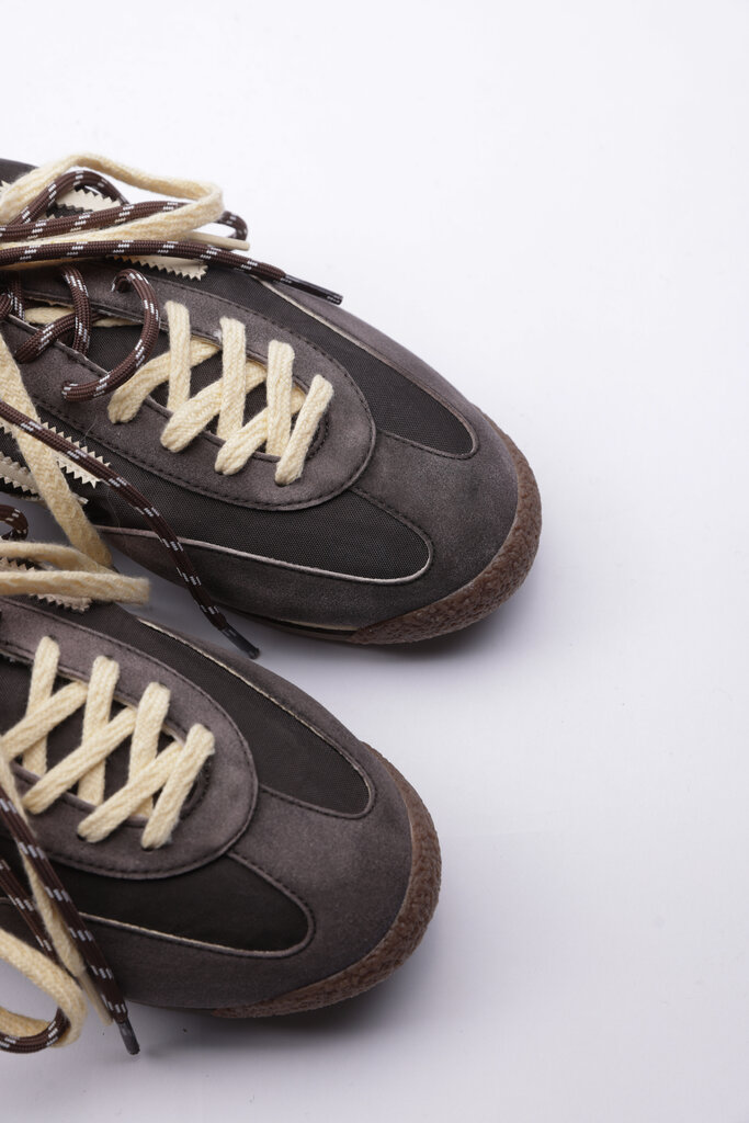 puraai Panther Dyed Nylon Sneaker
